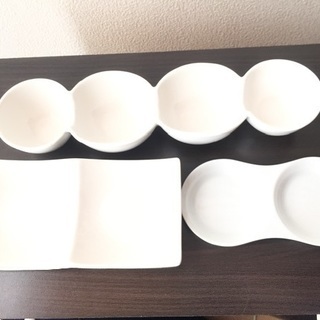 KEYUKAのお皿、他2連4連小鉢仕切り皿