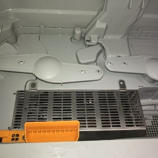 2017年製 パナソニック 食器洗い乾燥機 約6人用 NP-TM9-W