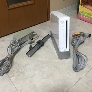 値下げしましたwii ホワイト コントローラ無いです 引き取り限定