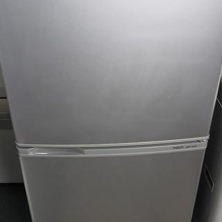 AQUA　２ドアタイプ冷蔵庫　１３７L　セール品！