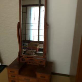 昭和初期の頃の鏡台