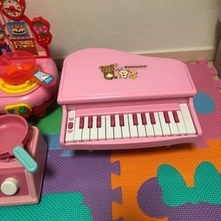 女の子おままごとセット 、ピアノをまとめて