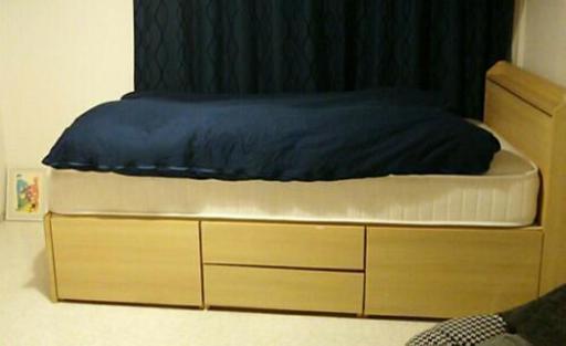 収納付シングルベッド＋マット定価5万円ほど