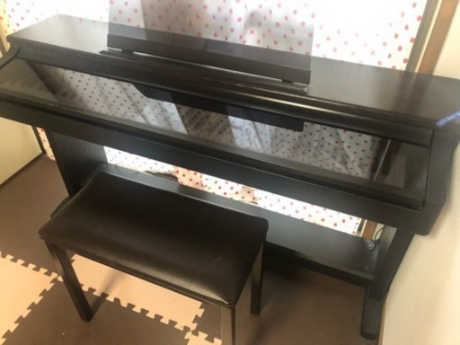 電子ピアノ