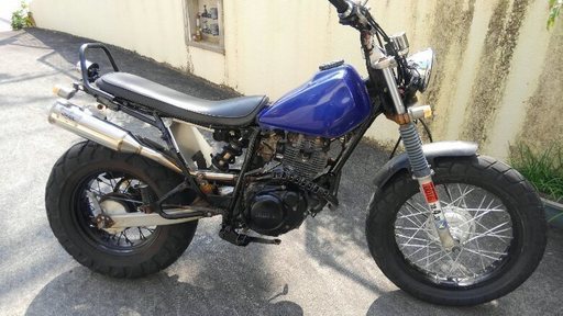TW200スカチュン仕様