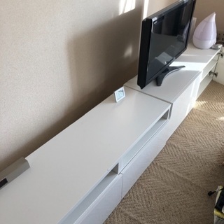 IKEAの白いテレビボード120cm×2