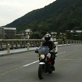 緊急配送  やります。   京都市発バイク便 - 京都市