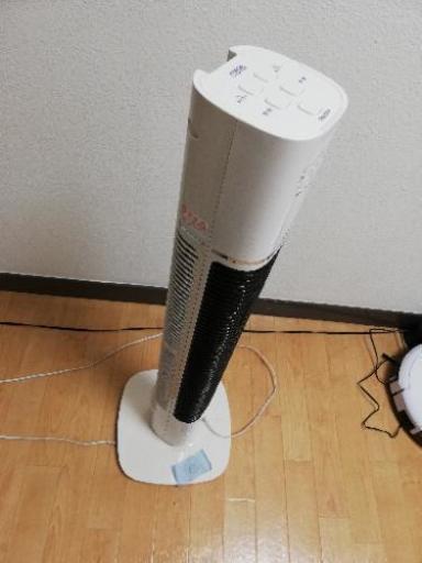 ユアサ　タワーファン　扇風機
