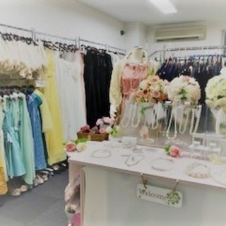 ブライダルシーズン👗　着るものに困ったら一度ご来店ください。