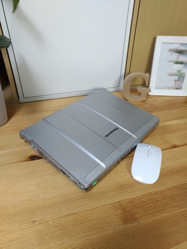 Panasonic ②　高速corei5で大容量500G★　高性能corei5　メモリ4G　パナソニック　Panasonic　レッツノート　コンパクト軽量　持ち運び　頑丈堅牢　壊れにくい　最新Windows10　64Bit　大容量500G　シルバー　12.1インチ　マウス付き 　ノートパソコン　無線LAN　Wi-Fi対応 　DVDドライブ