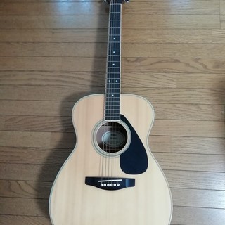 ヤマハ　フォークギター　FS423S 中古