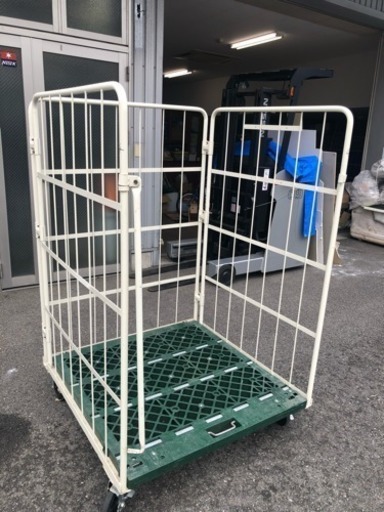 カゴ台車  在庫１９台あります！