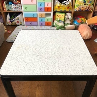 こたつテーブル