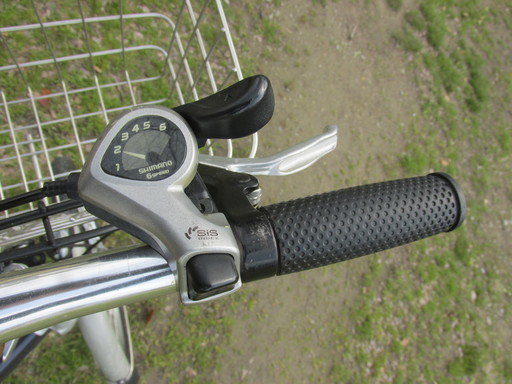 【乗り易い折りたたみ式自転車】ビンテージなダホンMetro