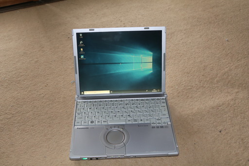 レッツノート　CF-W8　windows10Pro 承認済み。いかがでしょうか？。