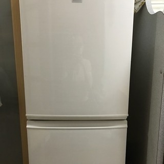 SHARPのひとり暮らしサイズの冷蔵庫