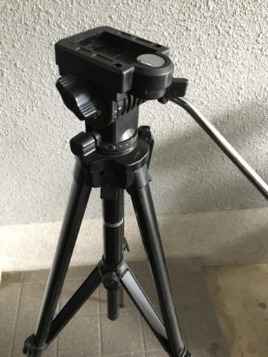 三脚