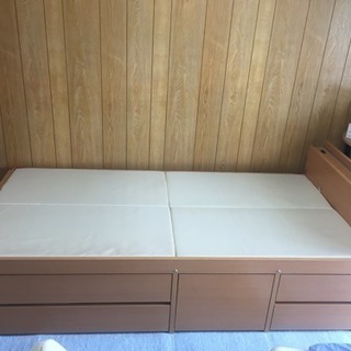 日本製 木製 シングル ベッド コンセントあり 