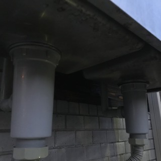 マルゼン　ステンレス　2槽シンク　流し台　棚付き　パイプ　石けん容器付き　業務用　厨房