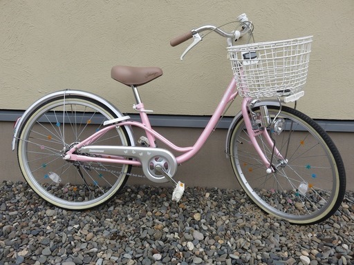 【お買い得です！】女児用ジュニアサイクル「ブリヂストン、スイートピー(SWE22)」22インチ、ソフトピンク色