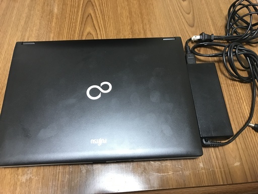 富士通 LIFEBOOK S560 Windows7 Pro 32bit Core i5-560M/4GB/160GB　ACアダプタ付き　値下げしました！