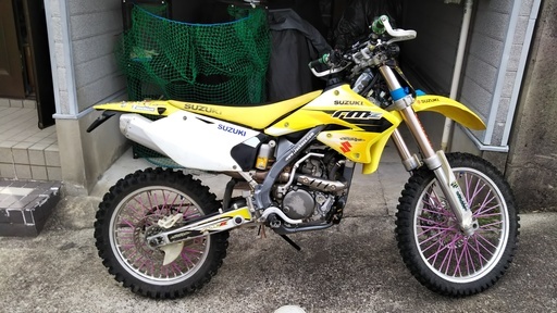 スズキ　ＲＭ-Ｚ250