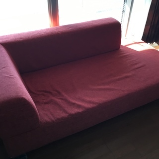 ソファ 寝ころべます
