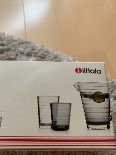 イッタラのカップ  4個