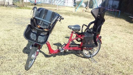 子ども乗せ　3人乗り自転車