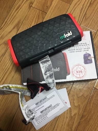 【新品】チャイルドシート mifold 軽量 コンパクト