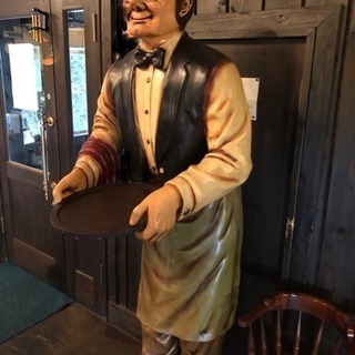 FRP  オブジェ 老ウェイター