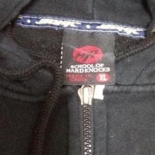 激安❗美品❗有名メーカー刺繍付き厚手SCHOOLオブNOXエナメルロゴ