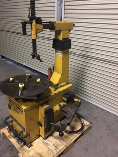 中古 タイヤチェンジャー 16インチ 横振り イヤサカ