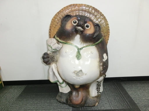 ★デカイ　大きな大きな　狸　たぬき　タヌキ　　検　信楽焼　　安く販売中です。！！