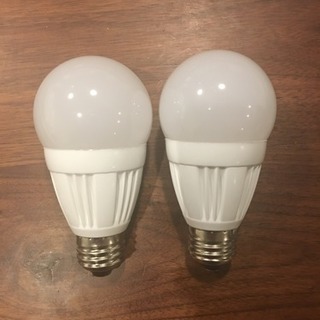 ほぼ新品 LED電球 2個