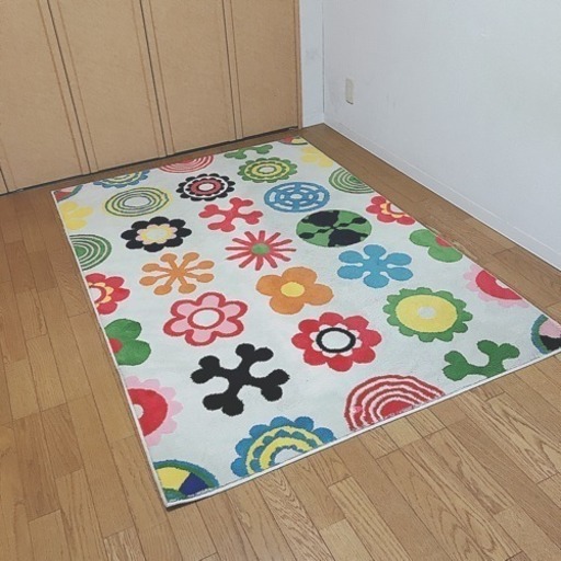 Ikea イケア ラグ 花柄 Yoshimitsu 稲毛のカーペット マット ラグの中古あげます 譲ります ジモティーで不用品の処分 Ikea イケア ラグ 花柄 Yoshimitsu 稲毛のカーペット マット ラグの中古あげます 譲ります ジモティーで不用品の処分