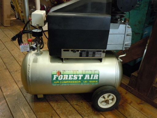 【JR-137】FOREST AIR  エア－コンプレッサ UD-1525Ⅲ 中古品