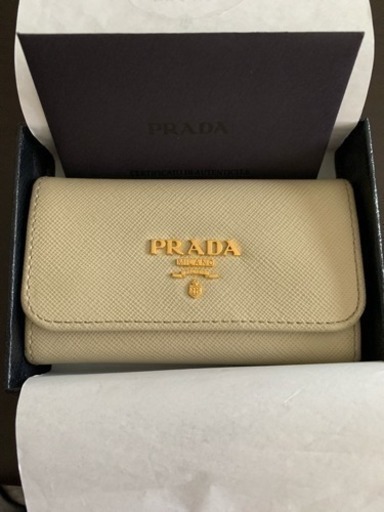 PRADA キーケース