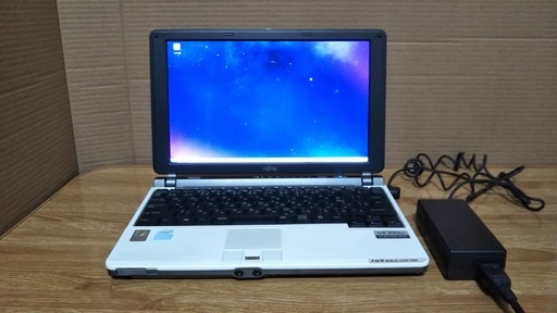 中古　富士通 FMV-BIBLO LOOX T50M Lubuntu