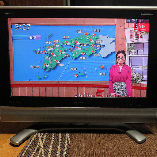 【お値下げ！】シャープ 32V型 液晶 テレビ AQUOS LC-32BD1 ハイビジョン 2006年モデル