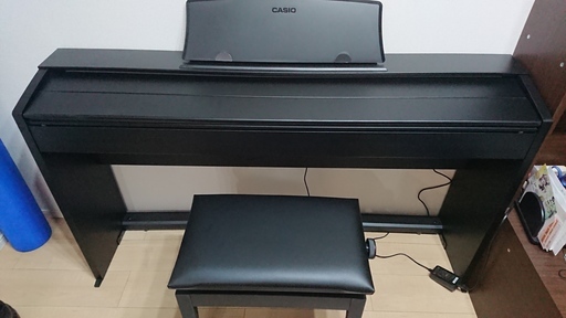 電子ピアノCASIO（カシオ）「Privia（プリヴィア） PX770」ブラックウッド調、高さ調整付きの椅子付属