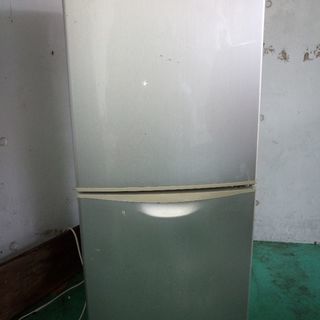 小型機ナシヨナル冷蔵庫