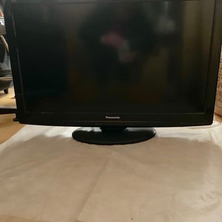 お値打ち品！32inch/Blu-ray・ハードディスク内蔵！