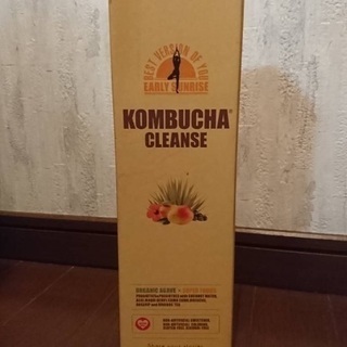 値下げしました。コンブチャ クレンズ4本あります