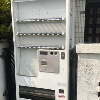 自動販売機 30缶