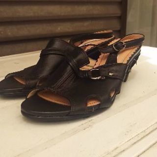 【ネット決済・配送可】パンプス👠黒