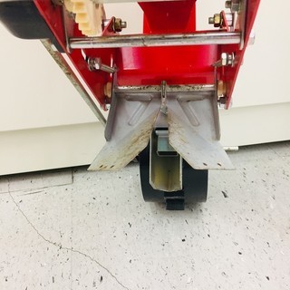 向井工業 ごんべえ 手押式播種機 HS-300【リライズ野田愛宕店】【店頭引取限定】【中古品】１点限り早い者勝ち！ 向井工業 ごんべえ 手押式播種機 HS-300【リライズ野田愛宕