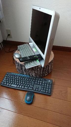 富士通デスクトップ一体型PC】と【Logicoolキーボード】 【公式通販