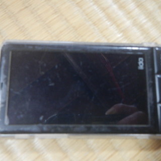 au iida スマホ 中古