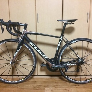 FUJI  アルタミラ 1.0 ロードバイク    ホイール、ペダル無し